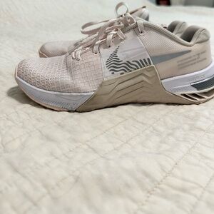 Women’s Nike Metcon 8
